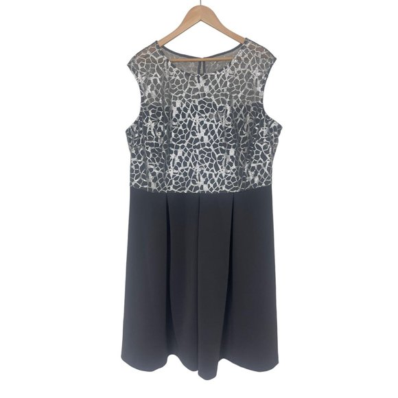 Size 18W 2X SEQUIN BODICE PLEATED FIT+FLARE SPECIAL OCCASION DRESS Wedding PLUS - Picture 4 of 5